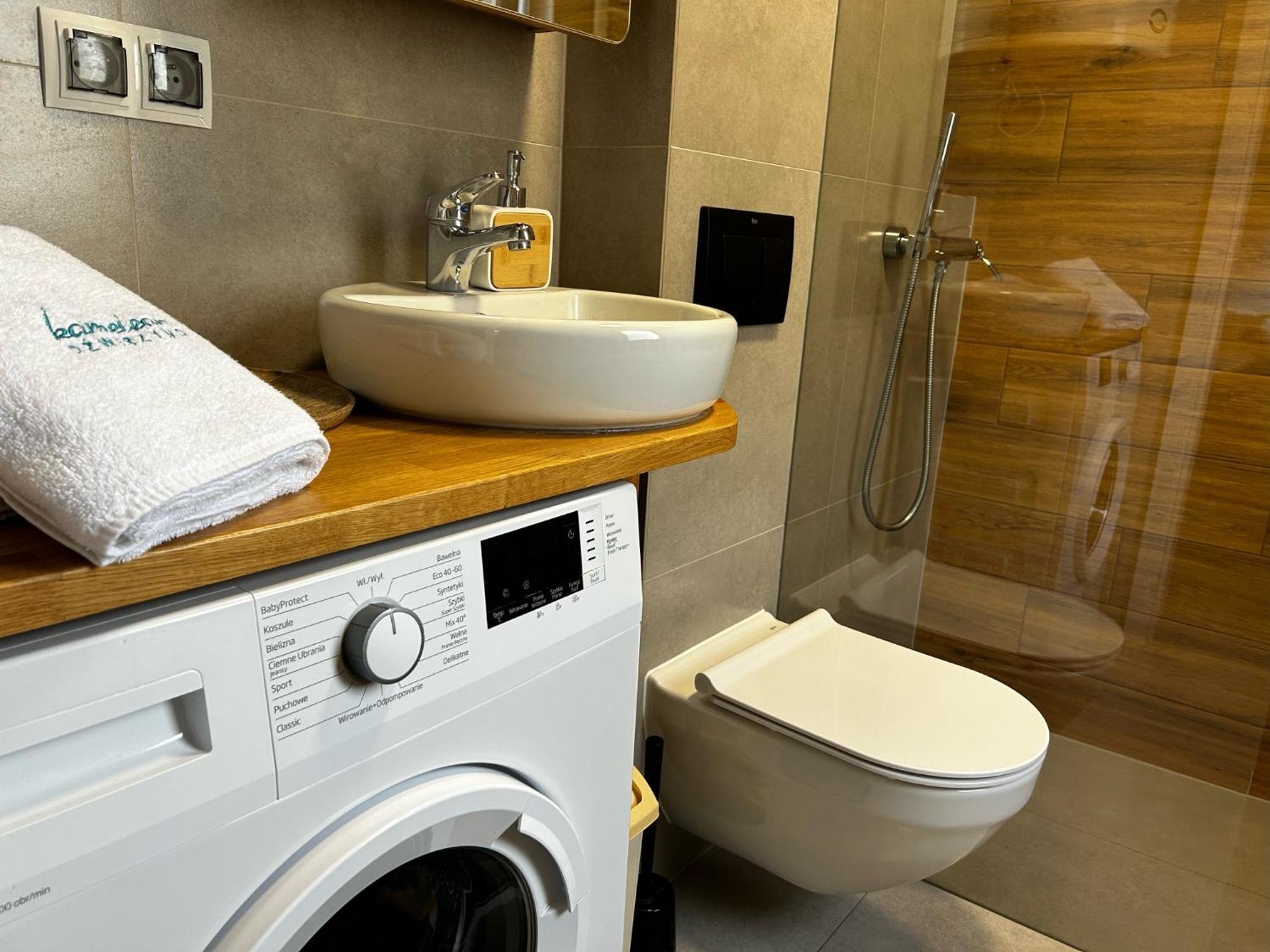 Kameleon Dzwirzyno Hotel Luaran gambar